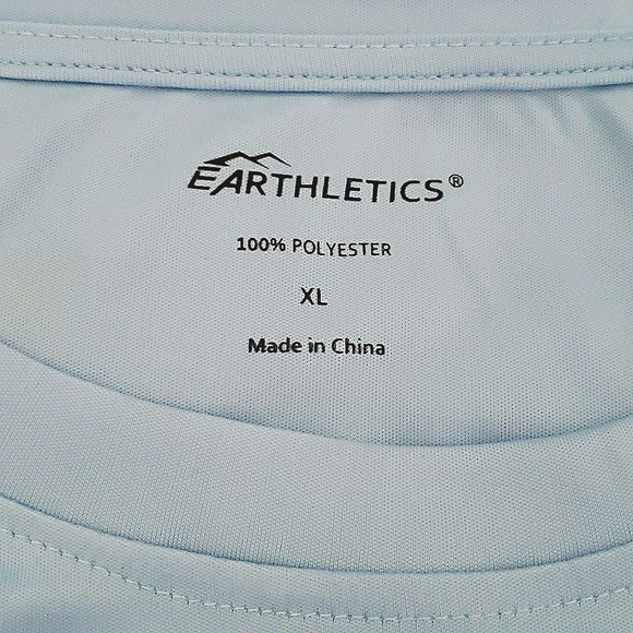 Realtree preformance UPF 50 shirt - Picture 2 of 6